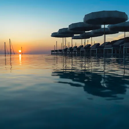 Mykonos Riviera Hotel